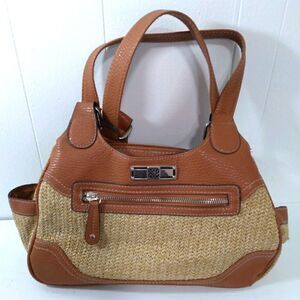 Cute Purse. Lots Of Storage.